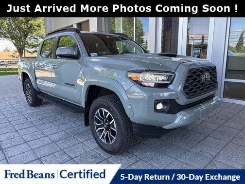 2022 Toyota Tacoma TRD Sport