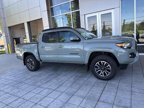 2022 Toyota Tacoma TRD Sport