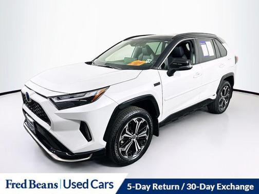 Wind Chill Pearl/Midnight Black Metallic 2023 Toyota RAV4 Prime XSE