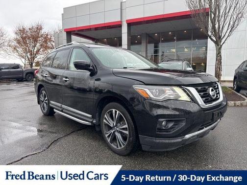 2019 Nissan Pathfinder Platinum