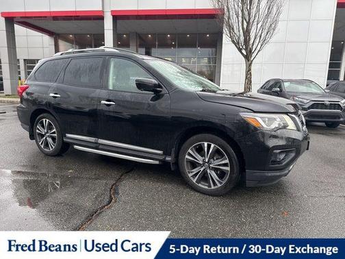 2019 Nissan Pathfinder Platinum