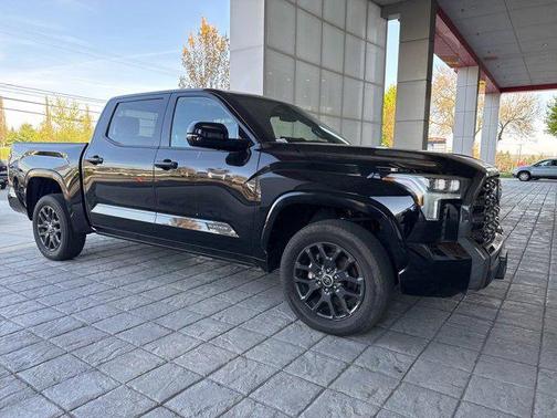 2023 Toyota Tundra Platinum