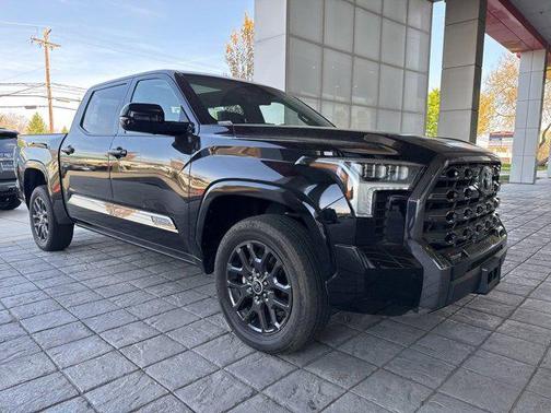 2023 Toyota Tundra Platinum