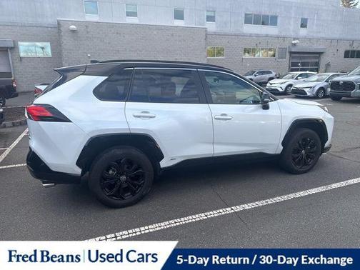 2023 Toyota RAV4 Hybrid SE