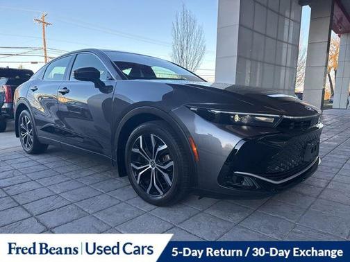 2023 Toyota Crown XLE