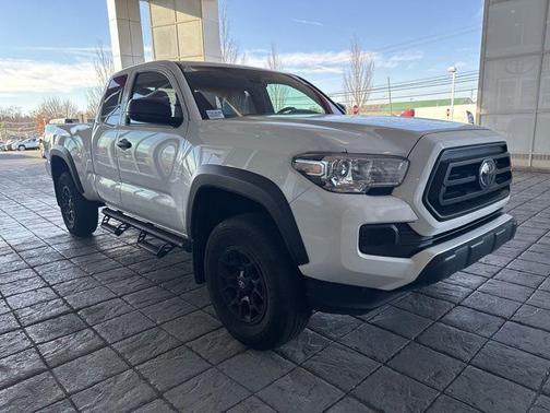 2022 Toyota Tacoma SR