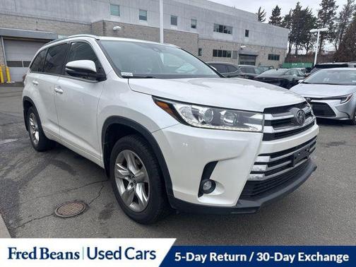 2019 Toyota Highlander 