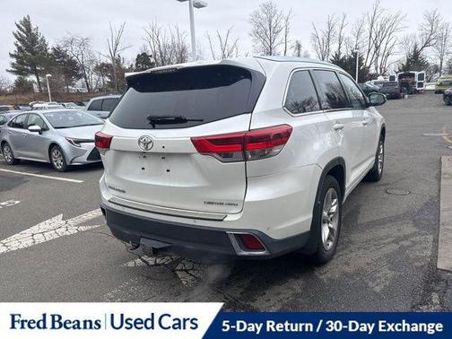 2019 Toyota Highlander 