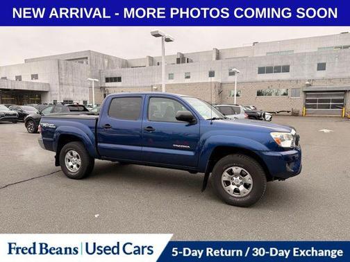 2015 Toyota Tacoma Base