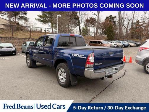 2015 Toyota Tacoma Base