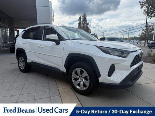 2022 Toyota RAV4 LE