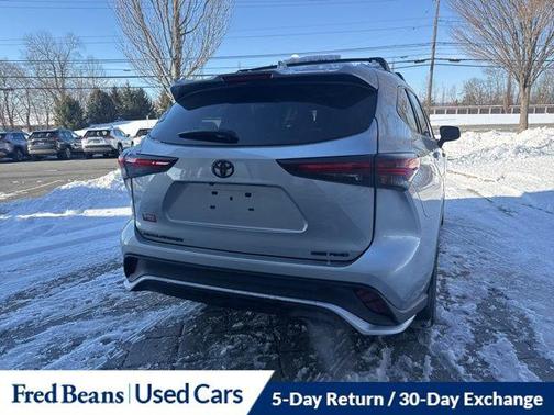 2024 Toyota Highlander XSE