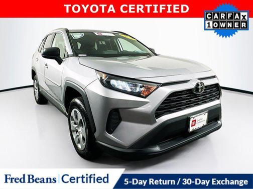 2021 Toyota RAV4 LE