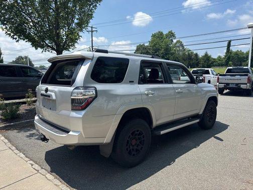 2022 Toyota 4Runner SR5
