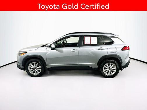 2023 Toyota Corolla Cross LE