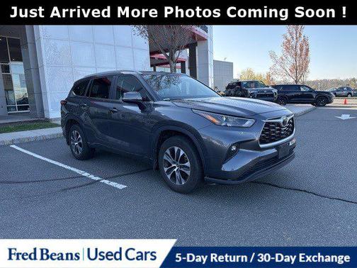 2023 Toyota Highlander XLE
