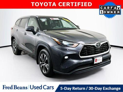 2023 Toyota Highlander XLE