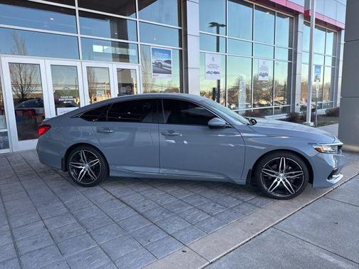 2021 Honda Accord Touring 2.0T