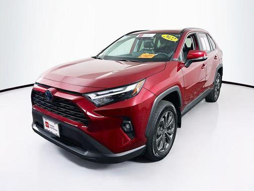 2022 Toyota RAV4 Hybrid XLE Premium