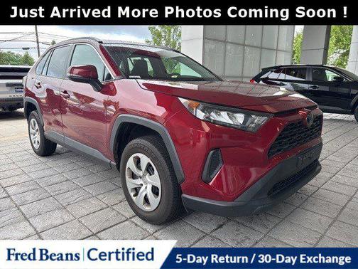 2019 Toyota RAV4 LE