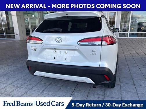 2023 Toyota Corolla Cross LE