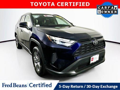 2022 Toyota RAV4 XLE