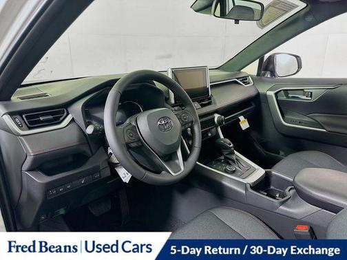 2023 Toyota RAV4 Prime SE