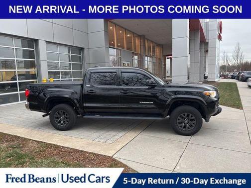 2023 Toyota Tacoma SR5