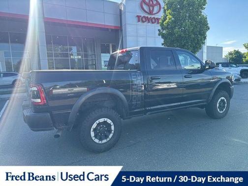Diamond Black Crystal Pearlcoat 2022 RAM 2500 Power Wagon