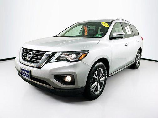 2018 Nissan Pathfinder SL