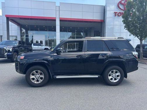 2021 Toyota 4Runner SR5