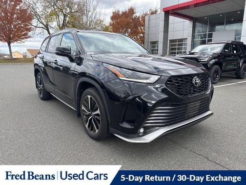 2022 Toyota Highlander XSE
