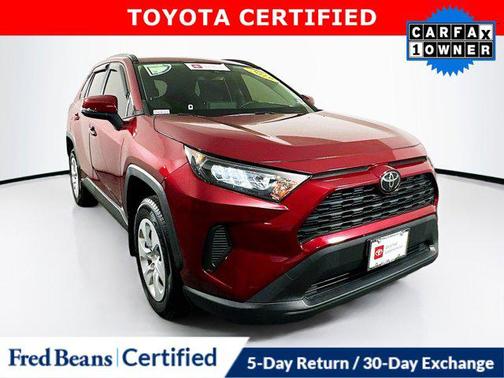 2019 Toyota RAV4 LE