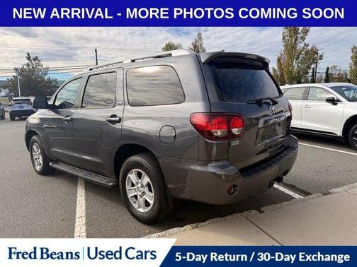 2021 Toyota Sequoia SR5