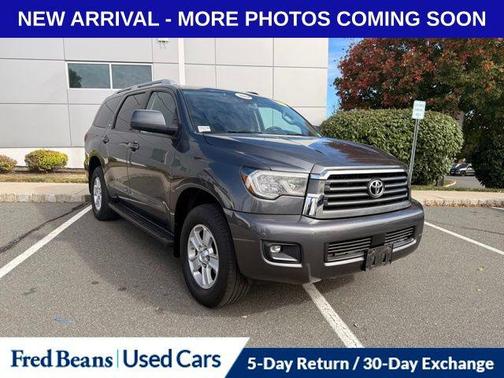 2021 Toyota Sequoia SR5