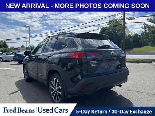 Jet Black 2023 Toyota Corolla Cross XLE