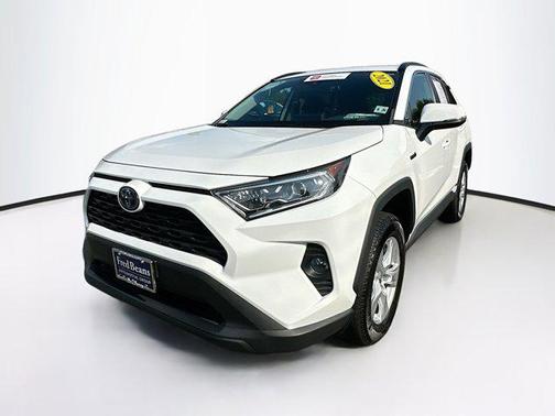 2021 Toyota RAV4 Hybrid XLE
