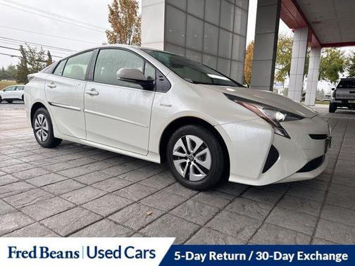 2017 Toyota Prius Four