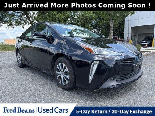 2019 Toyota Prius XLE