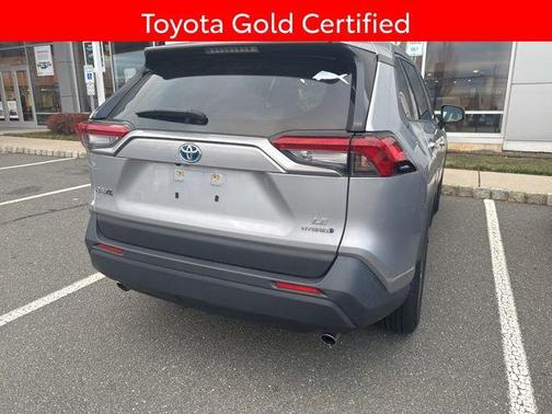 2022 Toyota RAV4 Hybrid LE