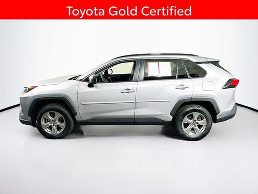 2022 Toyota RAV4 Hybrid LE