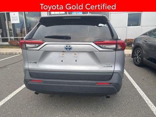 2022 Toyota RAV4 Hybrid LE