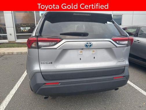 2022 Toyota RAV4 Hybrid LE