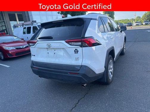 Super White 2020 Toyota RAV4 LE
