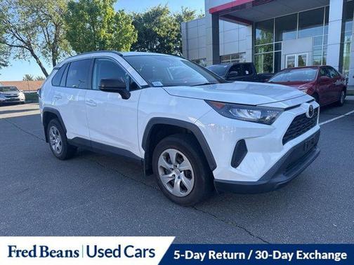 Super White 2020 Toyota RAV4 LE