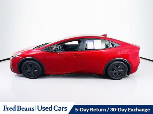 2023 Toyota Prius LE