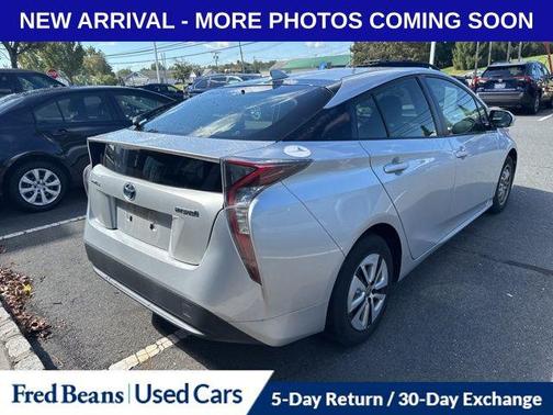 2016 Toyota Prius Four