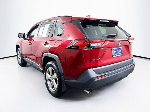 2021 Toyota RAV4 Hybrid XLE Premium