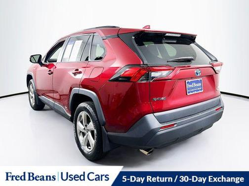 2021 Toyota RAV4 Hybrid XLE Premium