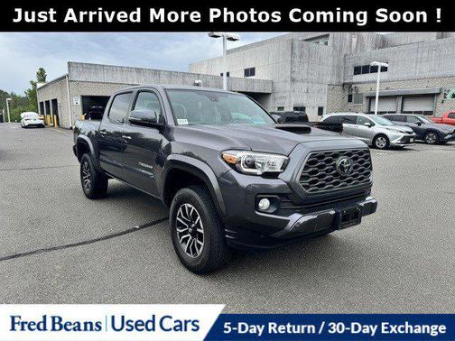 2022 Toyota Tacoma TRD Sport